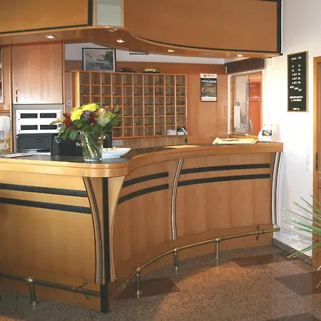 Otel Parqeo Im A66 Gelnhausen
