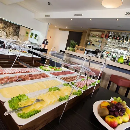 Parqeo Im A66 Hotell Gelnhausen