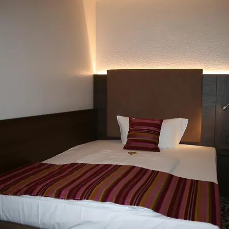 Hotell Parqeo Im A66