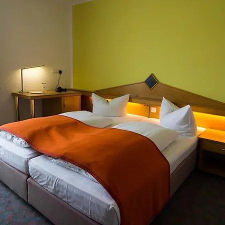 Otel Parqeo Im A66 Gelnhausen